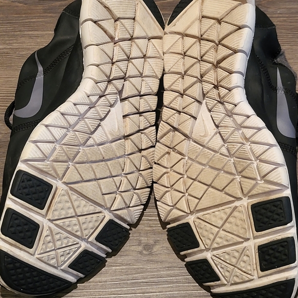 Womens Nike Free Twist - Picture 3 of 4